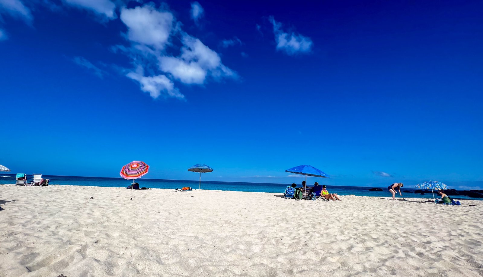 Blue skies and water at Kua Bay Beach